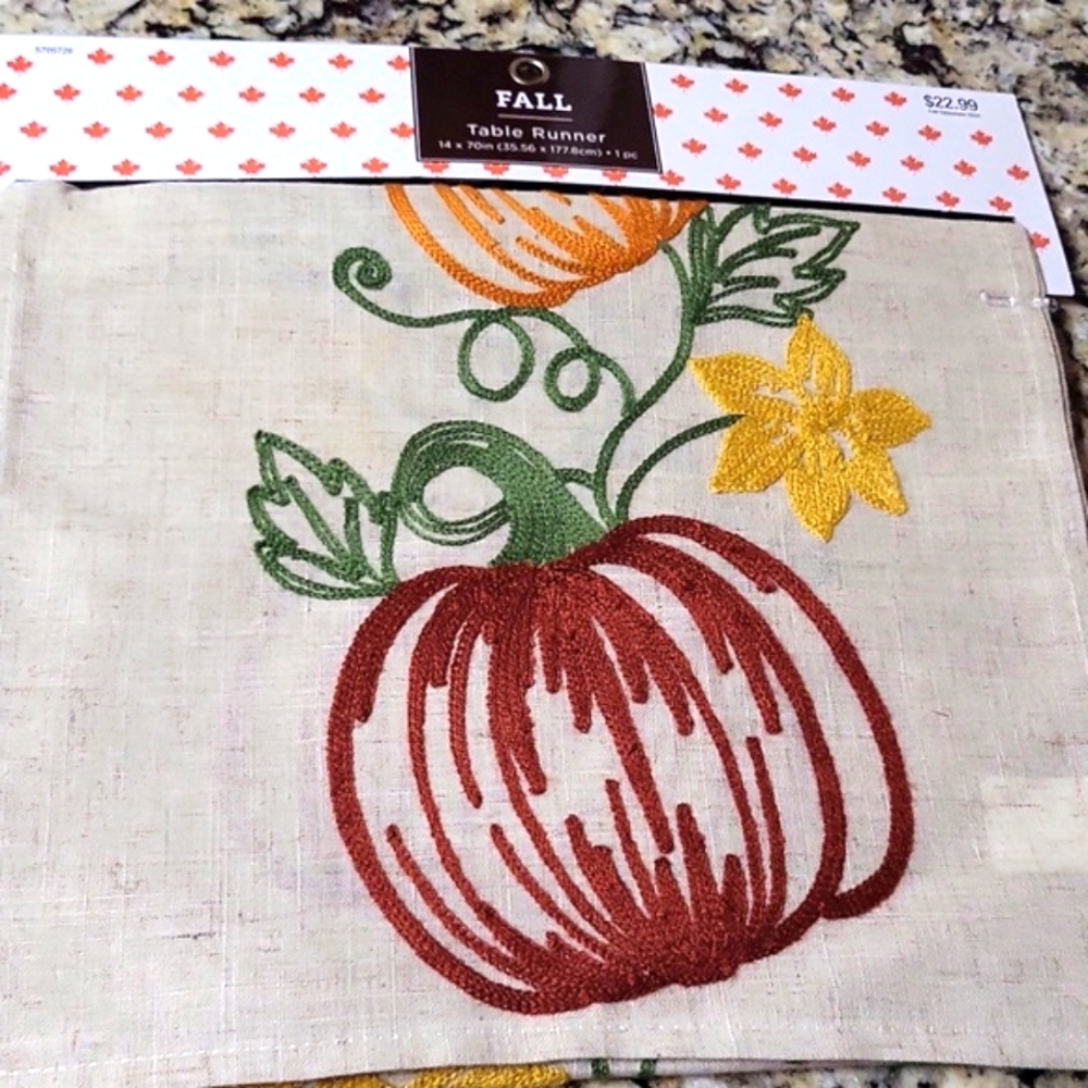 Table Runner Embroidered Pumpkins